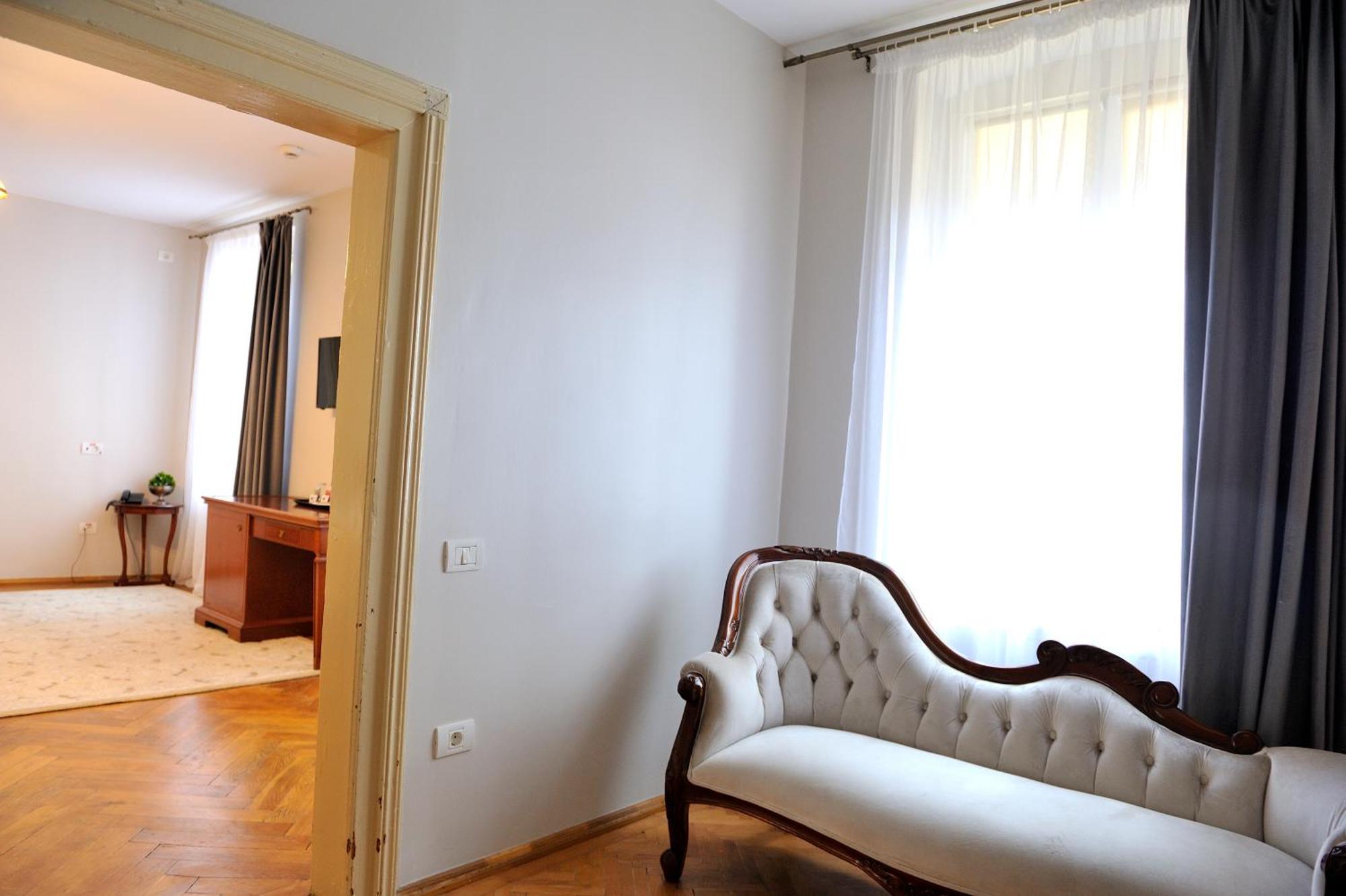 Safrano Palace Brasov Bagian luar foto