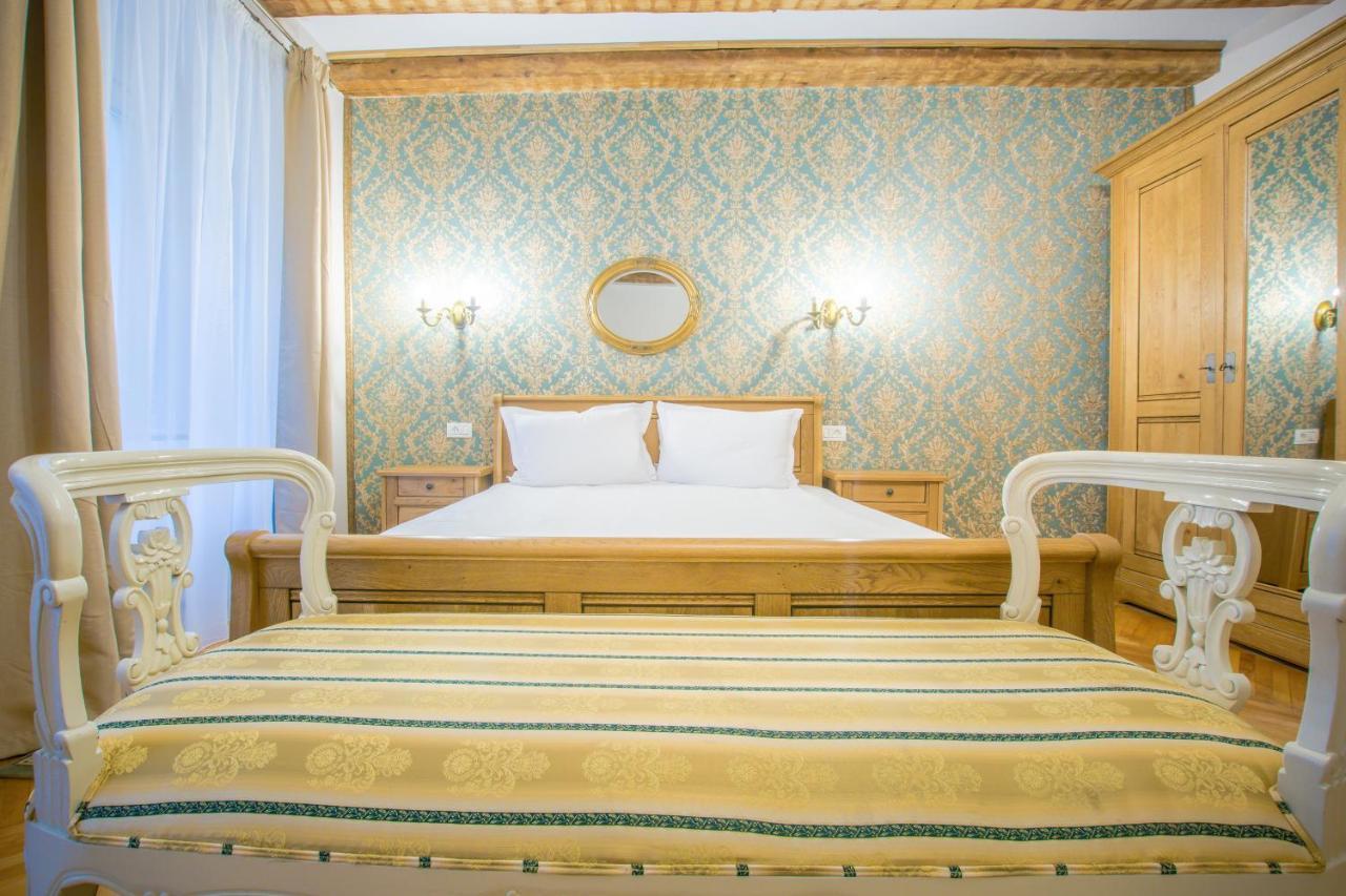 Safrano Palace Brasov Bagian luar foto