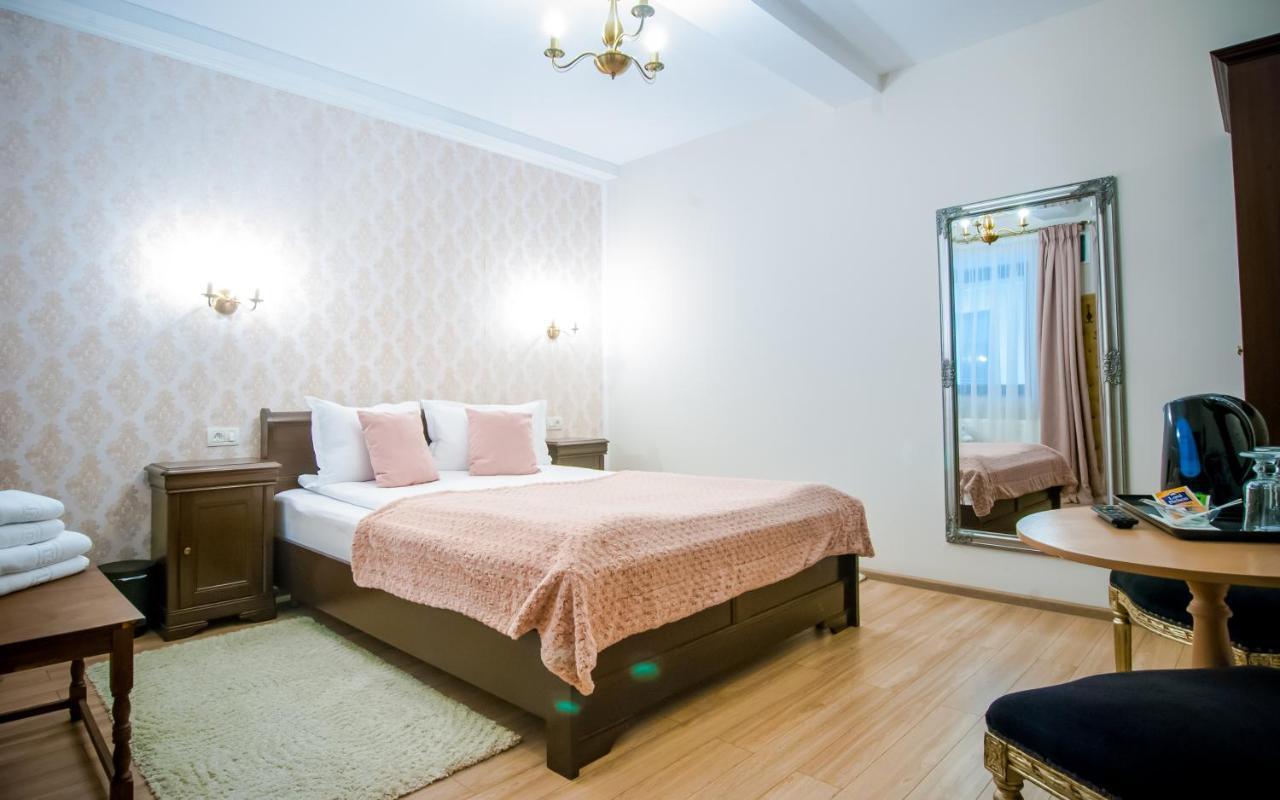 Safrano Palace Brasov Bagian luar foto