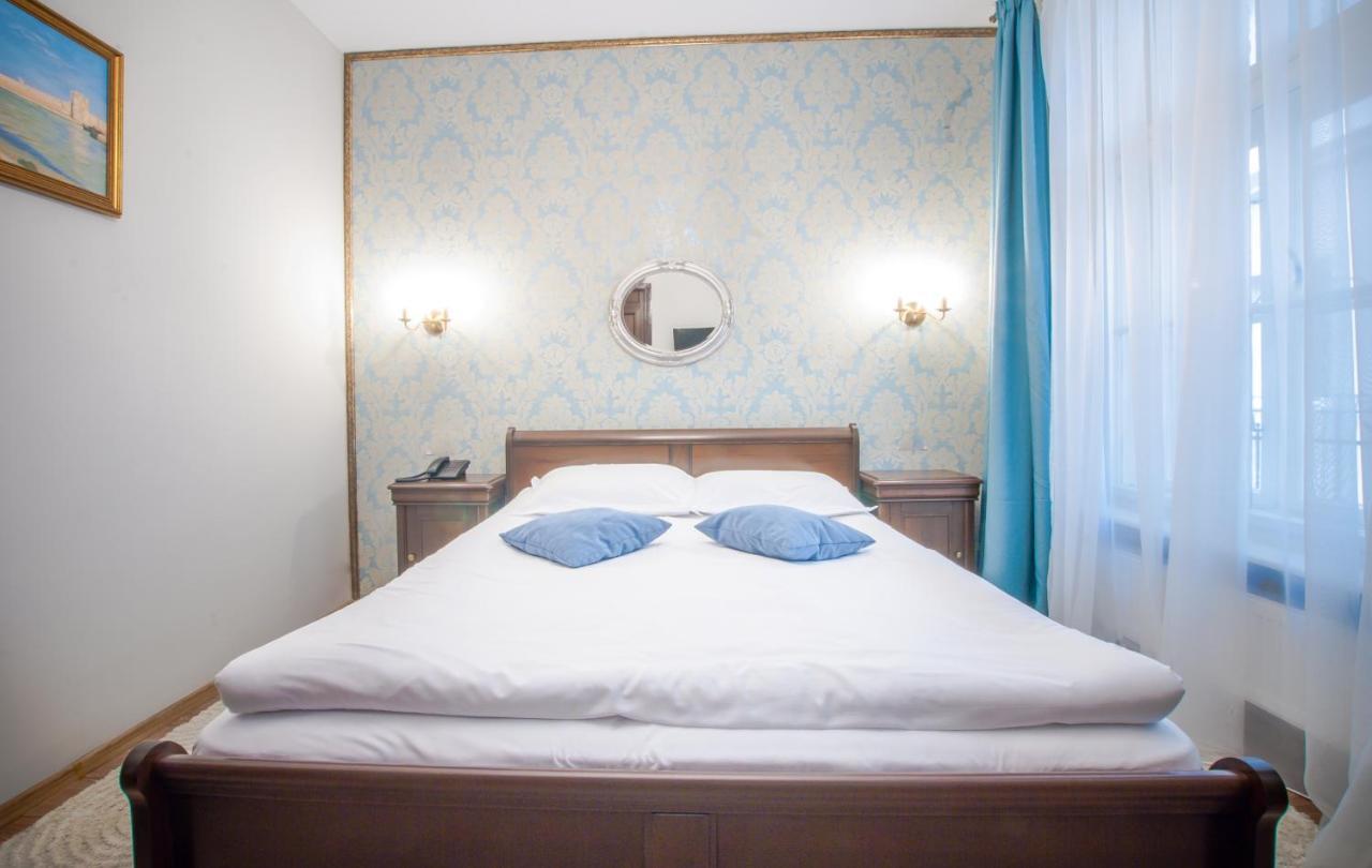 Safrano Palace Brasov Bagian luar foto