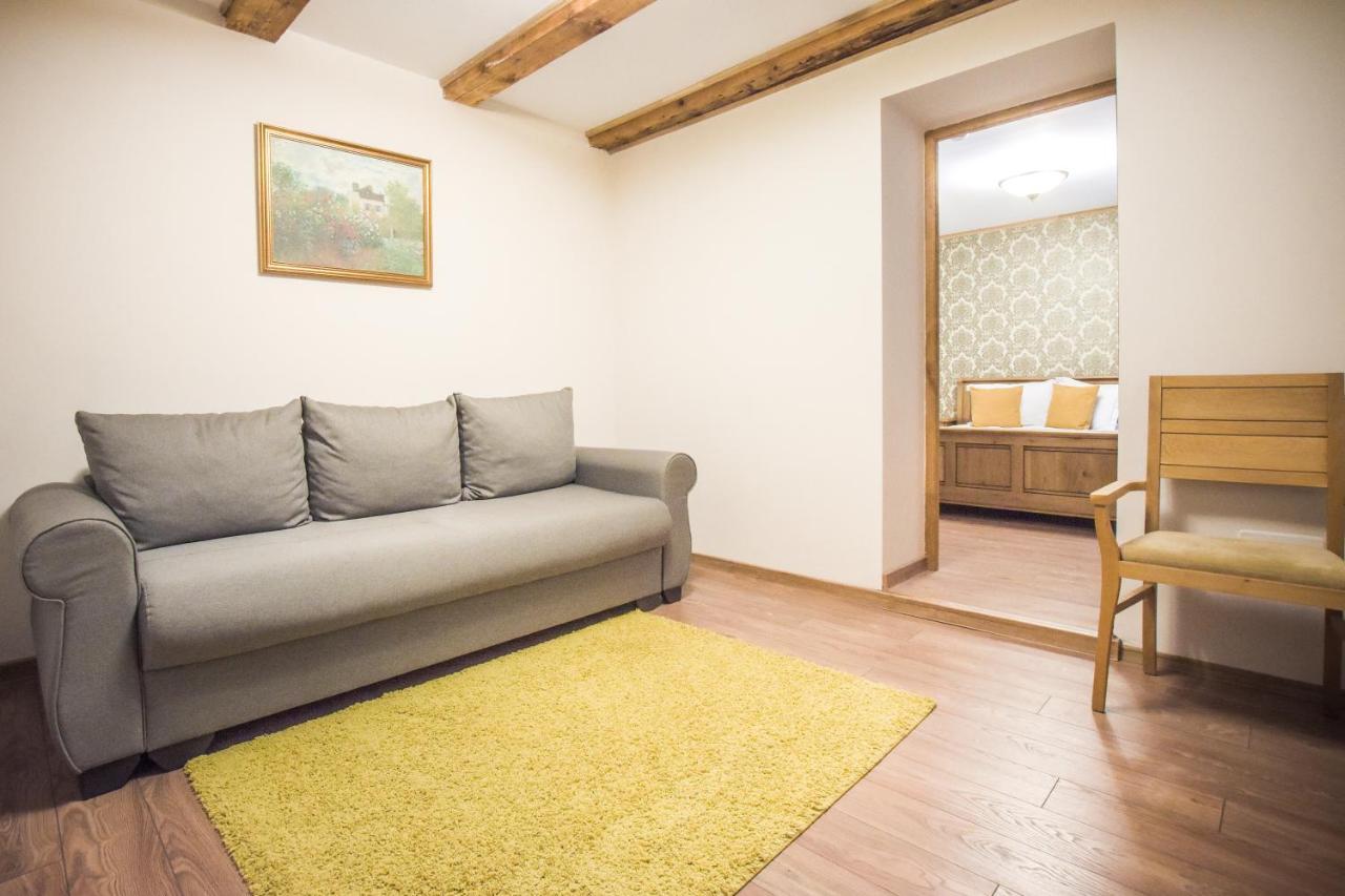 Safrano Palace Brasov Bagian luar foto