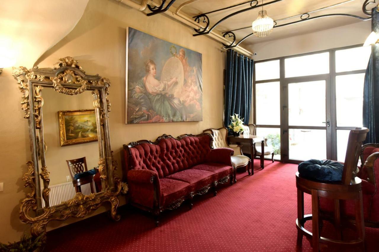 Safrano Palace Brasov Bagian luar foto
